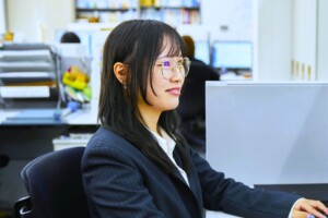 税務監査部1課　中原 実里